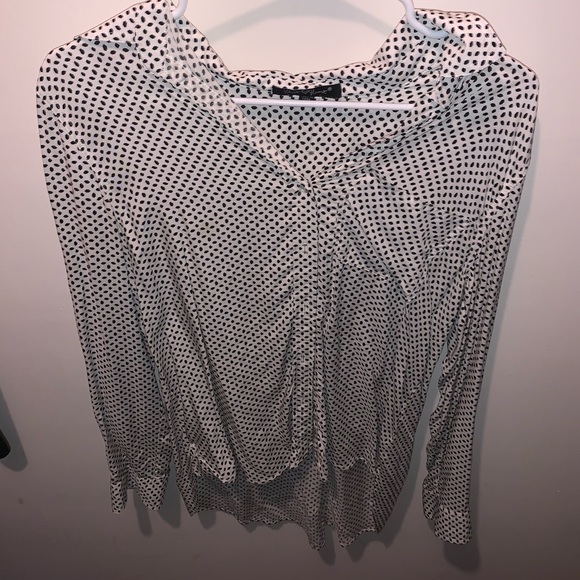 Black and white button down shirt - Picture 1 of 3